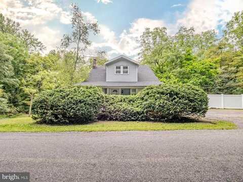 3730 MURPHY ROAD, WALNUTPORT, PA 18088