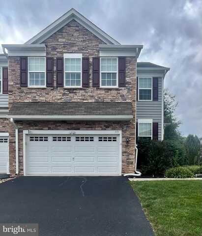 171 N FAIRFIELD CIRCLE, ROYERSFORD, PA 19468