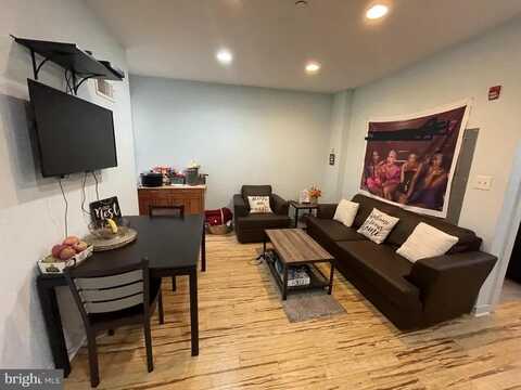 1534 N CARLISLE STREET, PHILADELPHIA, PA 19121