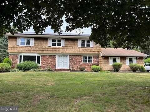 11 MANOR RIDGE DRIVE, PRINCETON JUNCTION, NJ 08550