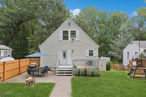 64 Old Brookside Rd, Randolph, NJ 07869