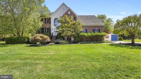 39 VAIL LANE, FLEMINGTON, NJ 08822