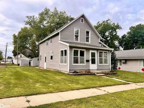 202 Grand Street, Guthrie Center, IA 50115