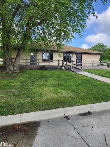 319 Country Club Drive, Belmond, IA 50421