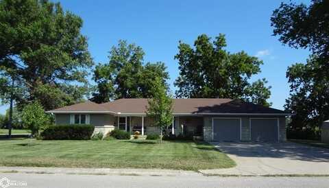 301 S 7th Avenue, Villisca, IA 50864