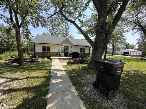 903 NE Q Street, Leon, IA 50144