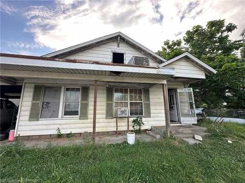 204 Kentucky AVE, Panama, OK 74951