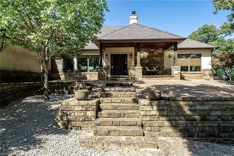 16207 Moore LN, Mountainburg, AR 72946