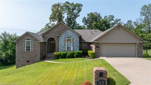 812 Powderhorn CIR, Van Buren, AR 72956