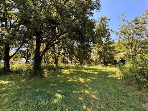 301 Olive ST, Hartford, AR 72938