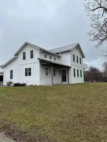 13247 Schwartz Road, Grabill, IN 46741