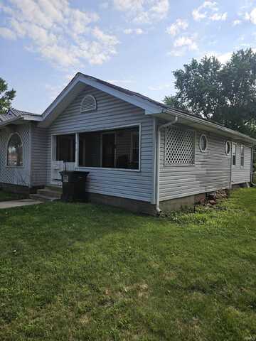 1612 Main Street, Rochester, IN 46975