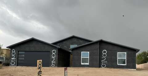 825 3rd Street NE, Rio Rancho, NM 87124