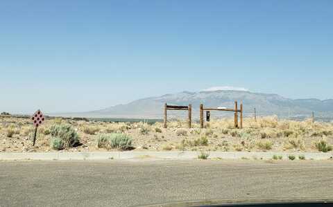 7904 MARIGOLD Drive NW, Albuquerque, NM 87120