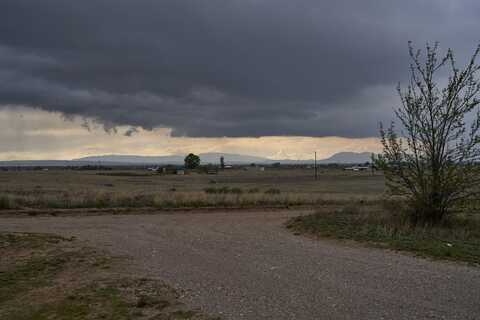 5 Yucca Lane, Moriarty, NM 87035