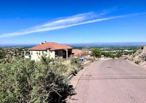 Deer Trail Place NE, Albuquerque, NM 87111