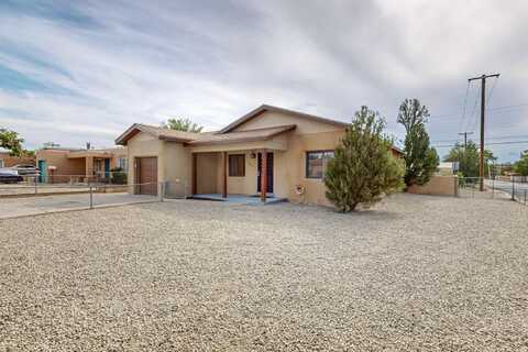 537 ESPANOLA Street NE, Albuquerque, NM 87108