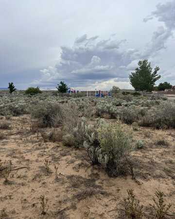 2739 Box Lake Drive NE, Rio Rancho, NM 87144