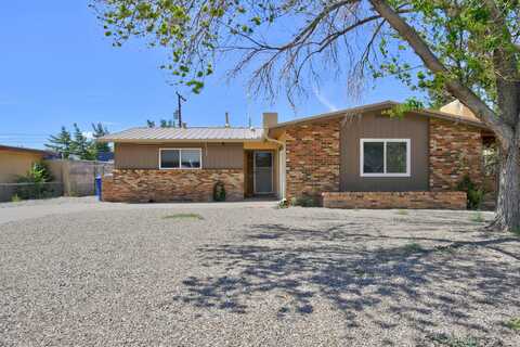 4725 Overland Street NE, Albuquerque, NM 87109