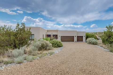 14 Via Bella, Santa Fe, NM 87507