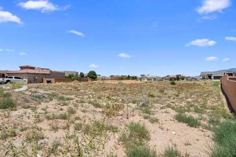 8016 Agua Fria Court NW, Albuquerque, NM 87120