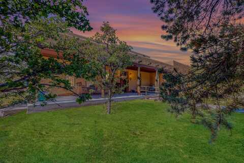 112 TEN PINES Road, Torreon, NM 87061