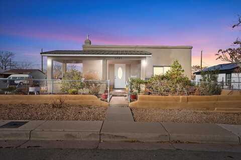 2023 Walter Street SE, Albuquerque, NM 87102