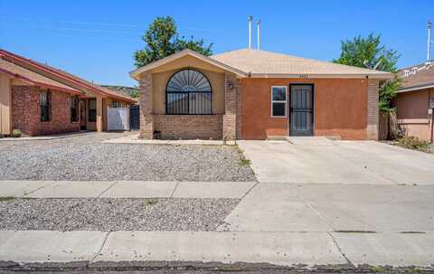 3423 Running Bird Place NW, Albuquerque, NM 87120