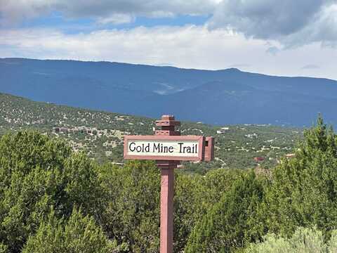 1 Gold Mine Trail, Sandia Park, NM 87047