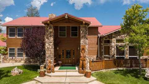 19 Double D Road, Pecos, NM 87552