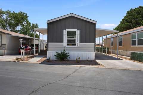 625 Fox Lane SE, Albuquerque, NM 87123