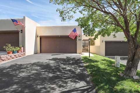 3323 Esplanade Circle SE, Rio Rancho, NM 87124