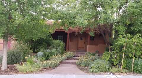 1420 Jefferson Street NE, Albuquerque, NM 87110