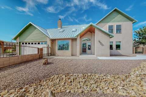 803 Canal Boulevard SW, Los Lunas, NM 87031