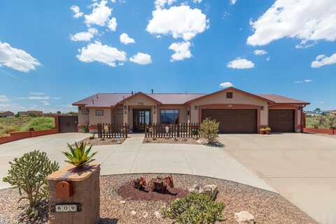 609 10TH Street NE, Rio Rancho, NM 87124