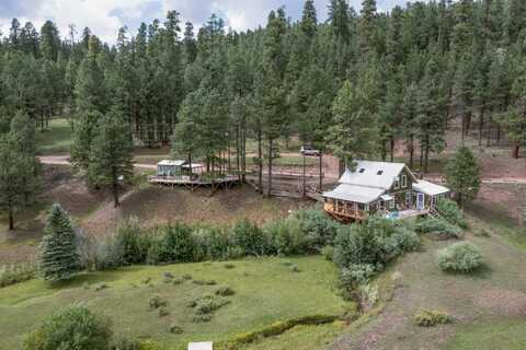 250 Las Polomas Road, Jemez Springs, NM 87025