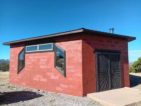 South Spirit Way, Magdalena, NM 87825