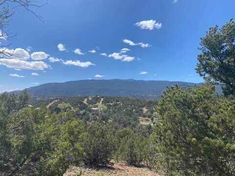 173 Tena Trail, Tijeras, NM 87059