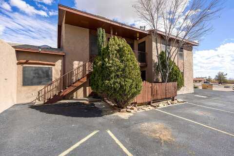 2432 La Fonda Circle, Las Cruces, NM 88001