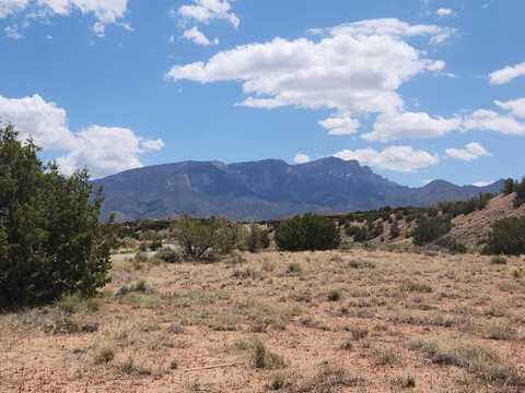 15 Petroglyph Trail, Placitas, NM 87043