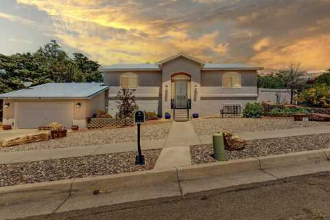 13009 San Juan Avenue NE, Albuquerque, NM 87123