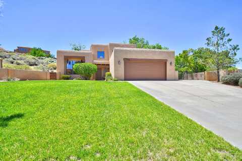 4409 SOMBRA Place NW, Albuquerque, NM 87114