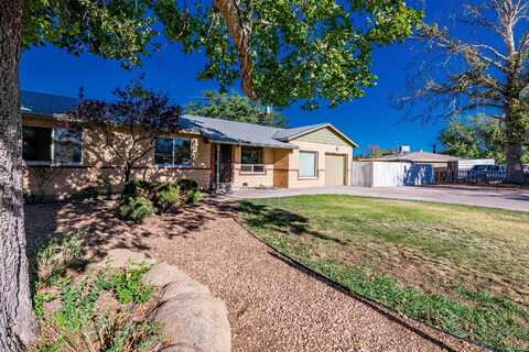 2113 Wisconsin Street NE, Albuquerque, NM 87110