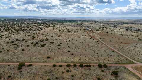 592 Horton Road, Edgewood, NM 87015