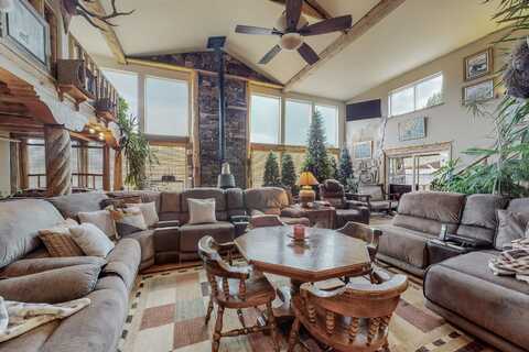 780 Red Bluff Road, Mountainair, NM 87036