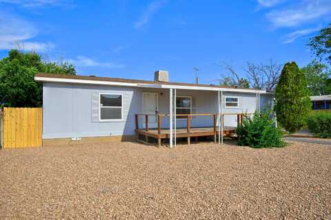 6333 Locust Street NE, Albuquerque, NM 87113