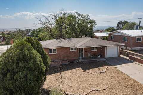 1705 Columbia Drive SE, Albuquerque, NM 87106