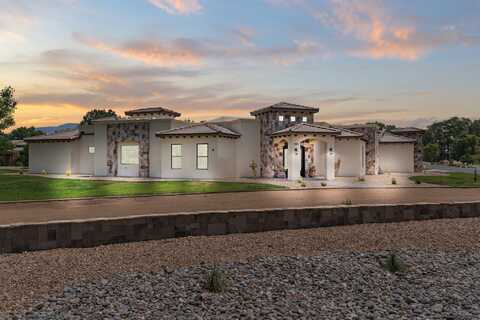 9800 Bona Terra Loop NW, Albuquerque, NM 87114