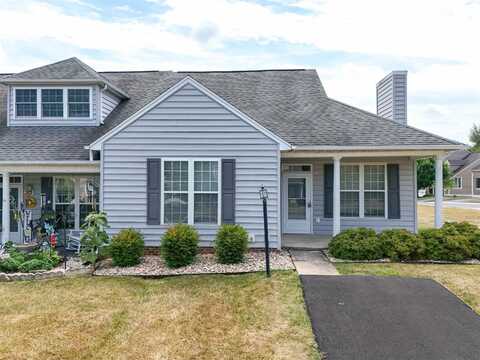 26 VILLA VIEW DR, STAUNTON, VA 24401