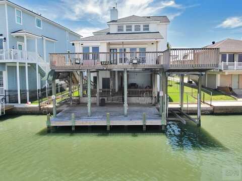 1334 Outrigger Street, Tiki Island, TX 77554